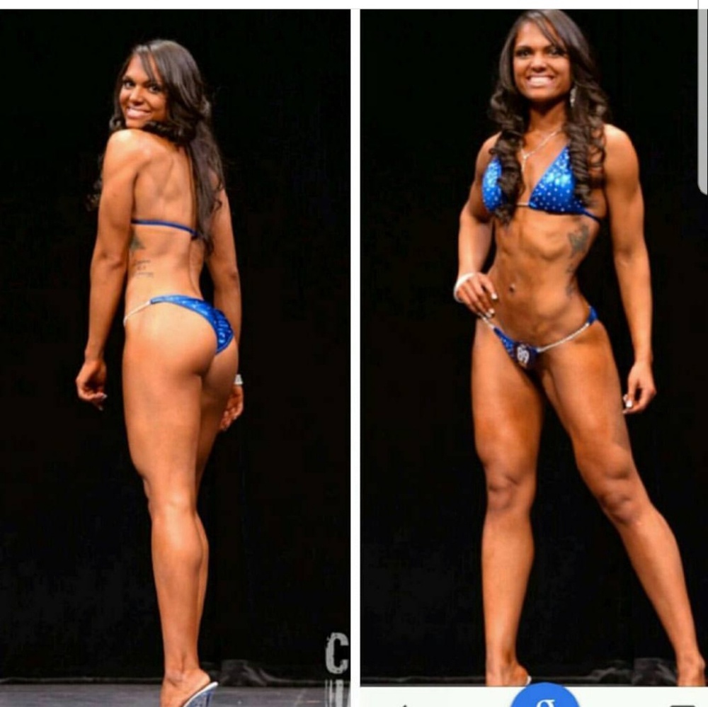 Bikini competition suit